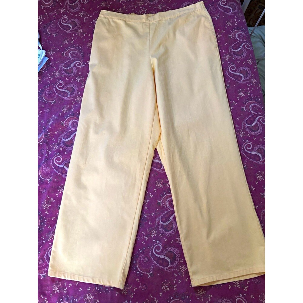 Alfred Dunner Size 14 Women’s Pull On Pants Yellow Pockets Stretch 33x28